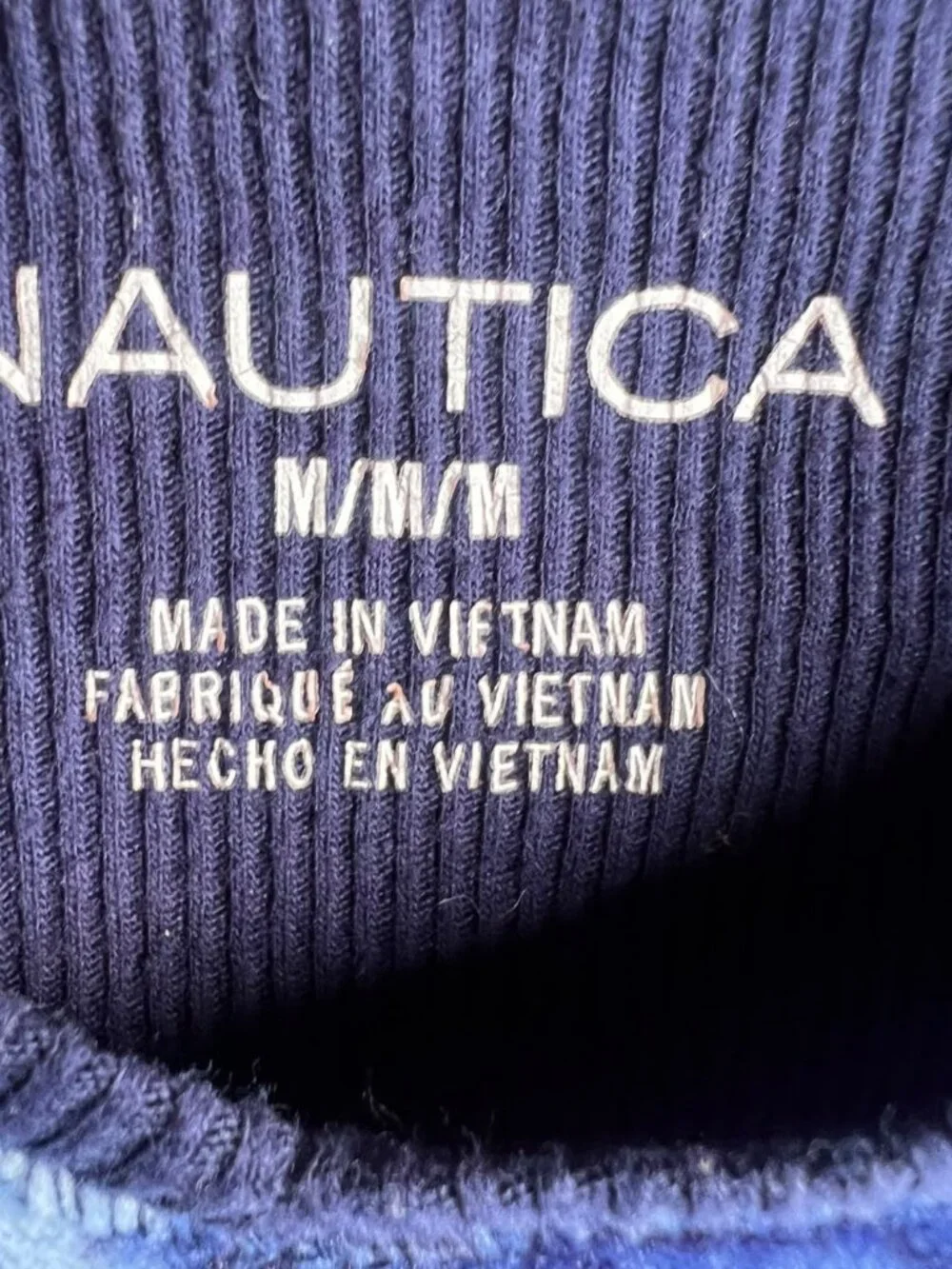 Nautica Blue Snowflake Print Fleece Long Sleeve Sleepwear Top Size M